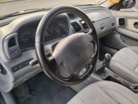 Renault Laguna - 1430 € / 2796.84 лв. - 14952185 12 | Car24.bg Renault Laguna - 1430 € / 2796.84 лв. - 14952185 12