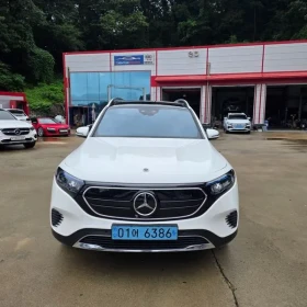 Mercedes-Benz EQB 300 4Matic - САМО 30% АВАНС - Car24.bg Mercedes-Benz EQB 300 4Matic - САМО 30% АВАНС