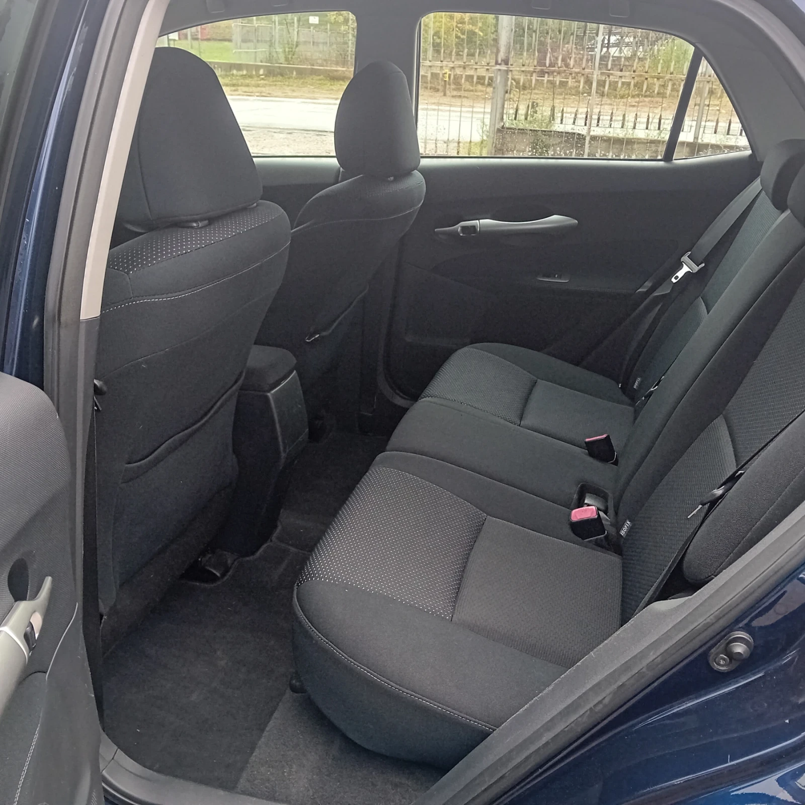 Toyota Auris 1.6 Face 132k. - изображение 8 | Auto.bg Toyota Auris 1.6 Face 132k. - изображение 8