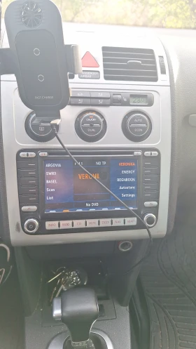 VW Touran - 2950 € / 5769.70 лв. - 58567269 4 | Car24.bg VW Touran - 2950 € / 5769.70 лв. - 58567269 4