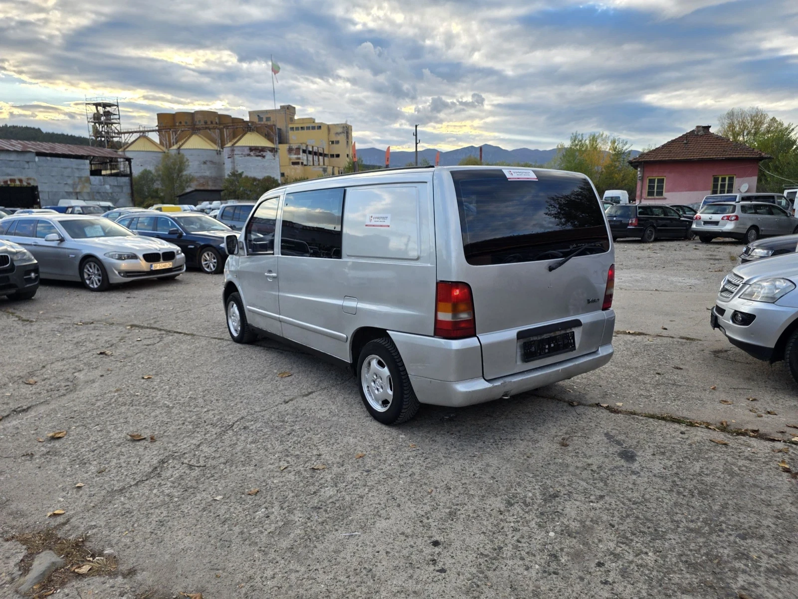 Mercedes-Benz Vito 112cdi 5 местен климатик - изображение 4 | Auto.bg Mercedes-Benz Vito 112cdi 5 местен климатик - изображение 4