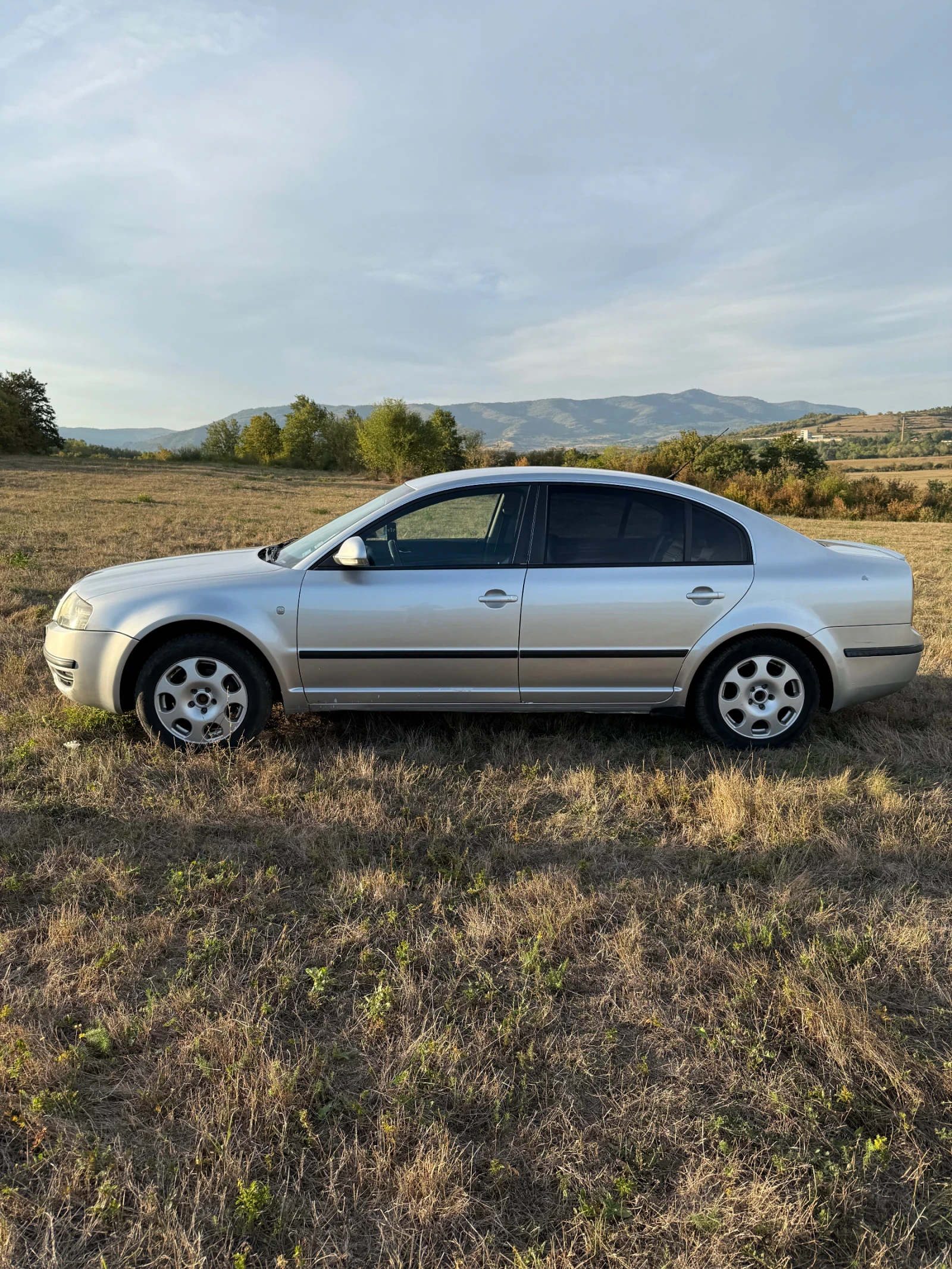 Skoda Superb 2.0tdi BSS - изображение 3 | Auto.bg Skoda Superb 2.0tdi BSS - изображение 3