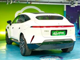 Avatr 11 Long Range Single Motor 5-Seater | Auto.bg — изображение 11 Avatr 11 Long Range Single Motor 5-Seater | Auto.bg — изображение 11