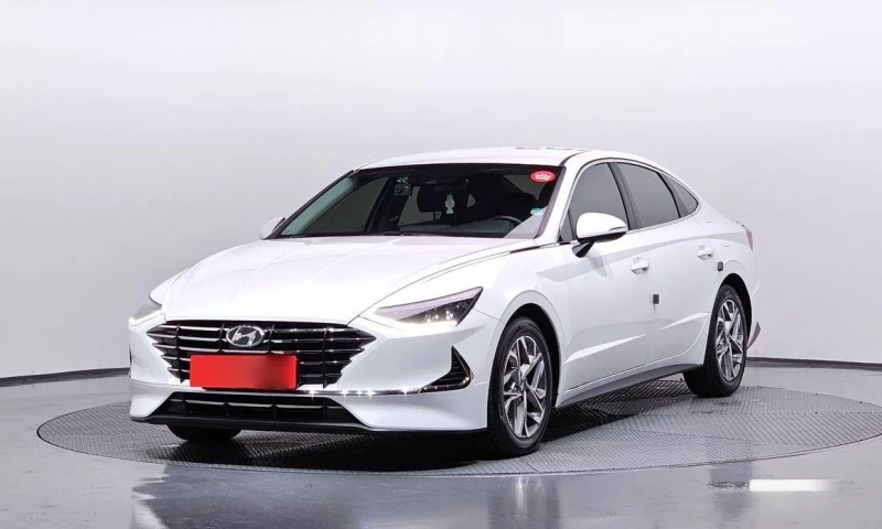 Hyundai Sonata - 28931 лв. / 14792.19 € - 15663429 1 | Car24.bg Hyundai Sonata - 28931 лв. / 14792.19 € - 15663429 1
