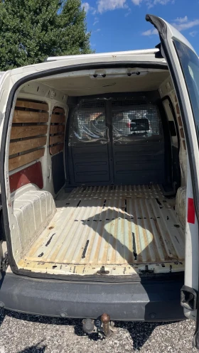 VW Caddy MAXY 1.9, 105к.с., КЛИМАТИК | Auto.bg — изображение 8 VW Caddy MAXY 1.9, 105к.с., КЛИМАТИК | Auto.bg — изображение 8