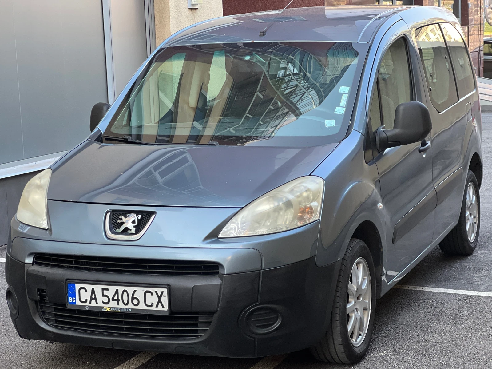 Peugeot Partner 1.6 HDI | Auto.bg — изображение 1 Peugeot Partner 1.6 HDI | Auto.bg — изображение 1
