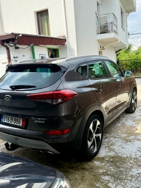 Hyundai Tucson 1.6 gdi lpg - 14500 € / 28359.53 лв. - 49665311 2 | Car24.bg Hyundai Tucson 1.6 gdi lpg - 14500 € / 28359.53 лв. - 49665311 2