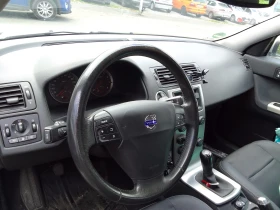 Volvo S40 undefined | Auto.bg — изображение 6 Volvo S40 undefined | Auto.bg — изображение 6