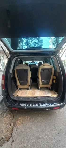 Lancia Phedra Ван | Auto.bg — изображение 8 Lancia Phedra Ван | Auto.bg — изображение 8