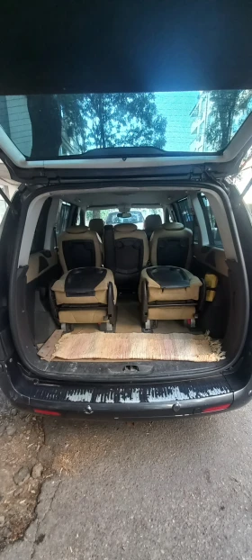 Lancia Phedra Ван | Auto.bg — изображение 9 Lancia Phedra Ван | Auto.bg — изображение 9