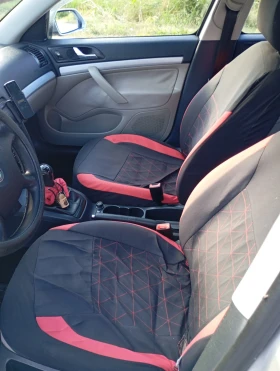 Skoda Octavia undefined | Auto.bg — изображение 7 Skoda Octavia undefined | Auto.bg — изображение 7