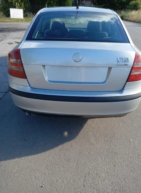 Skoda Octavia undefined | Auto.bg — изображение 2 Skoda Octavia undefined | Auto.bg — изображение 2