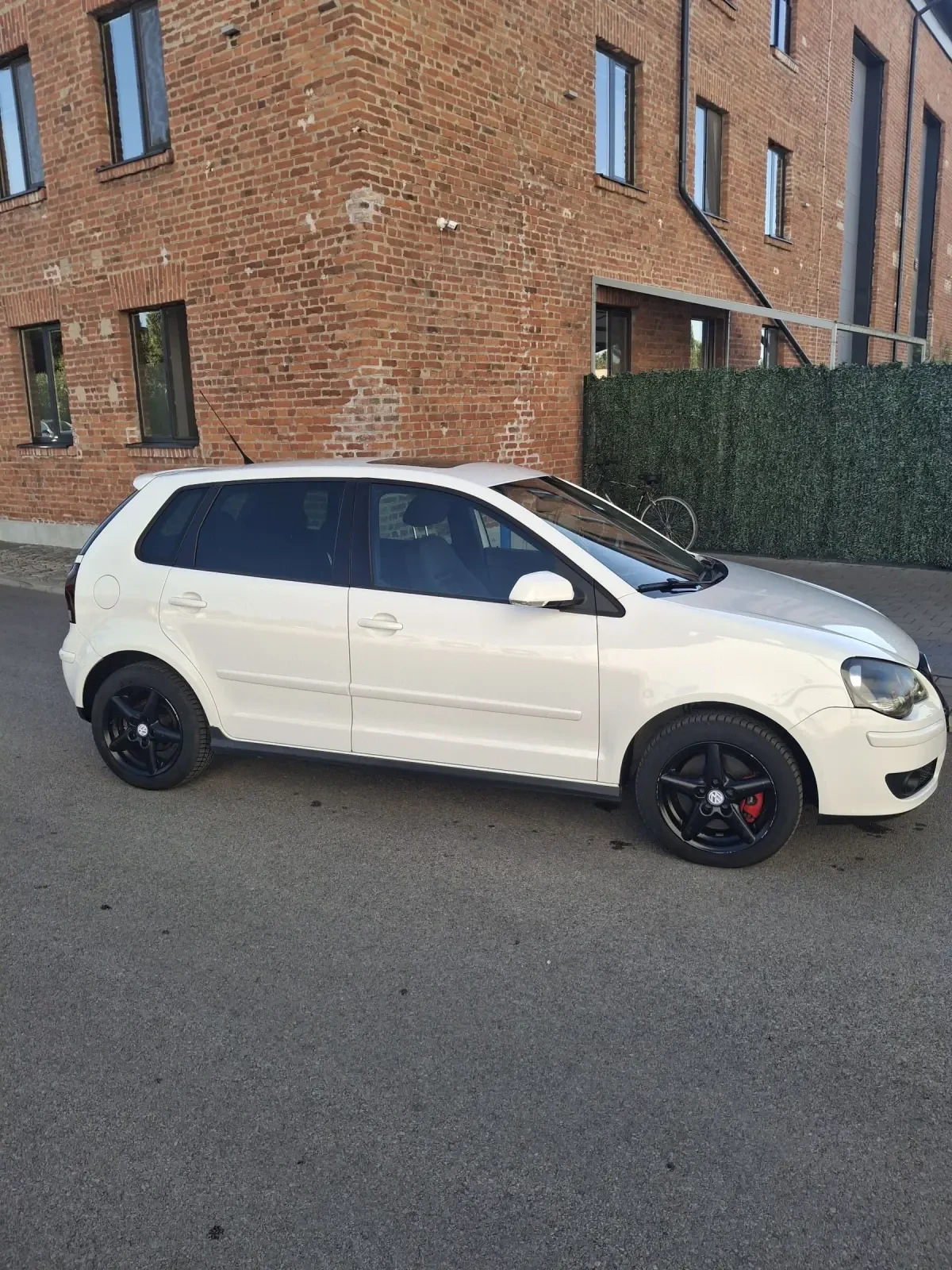 VW Polo 1.8t top swiss - изображение 2 | Auto.bg VW Polo 1.8t top swiss - изображение 2