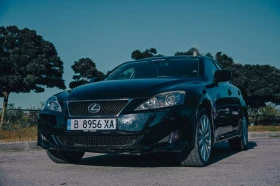 Снимка Lexus IS 220d