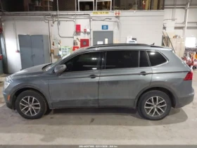 VW Tiguan * KEYLESS* КОЖА* КАМЕРА* ПОДГРЕВ* ПАНО* - 10400 € / 20340.63 лв. - 12038231 6 | Car24.bg VW Tiguan * KEYLESS* КОЖА* КАМЕРА* ПОДГРЕВ* ПАНО* - 10400 € / 20340.63 лв. - 12038231 6
