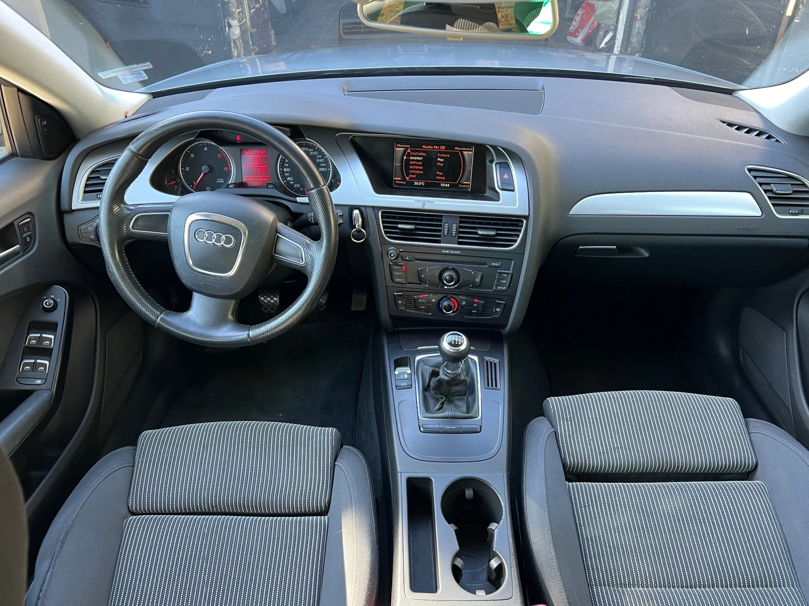 Audi A4 B8 - изображение 6 | Auto.bg Audi A4 B8 - изображение 6