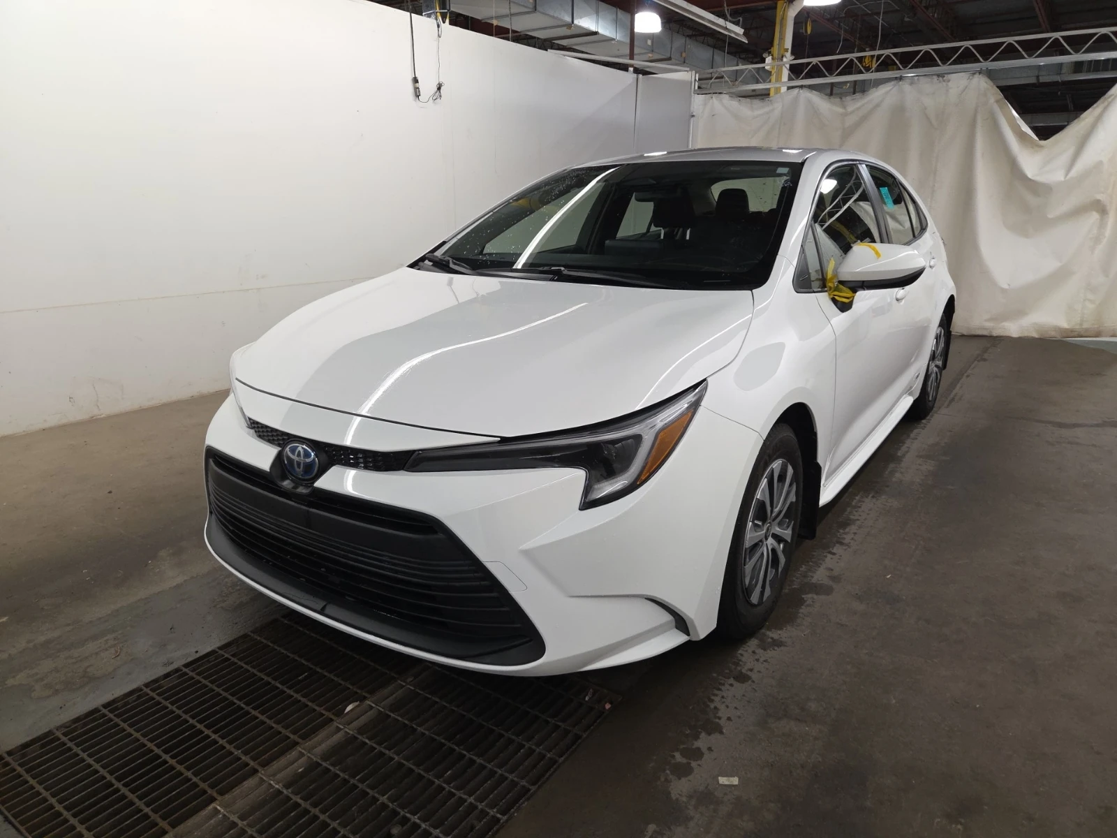 Toyota Corolla Hybrid LE CVT AWD * CARFAX * АВТО КРЕДИТ * | Auto.bg — изображение 1 Toyota Corolla Hybrid LE CVT AWD * CARFAX * АВТО КРЕДИТ * | Auto.bg — изображение 1