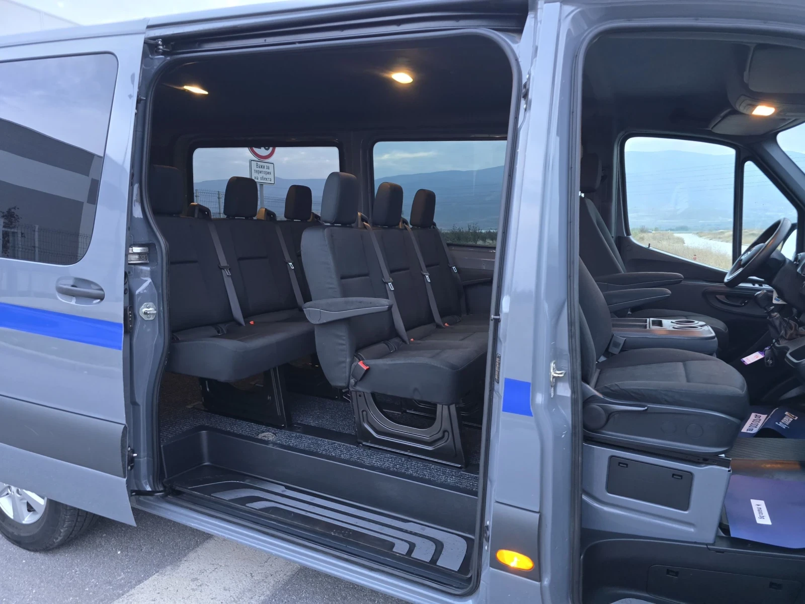 Mercedes-Benz Sprinter 316 2.2CDi/163ks/8+ 1/EU6/БАРТЕР! - изображение 9 | Auto.bg Mercedes-Benz Sprinter 316 2.2CDi/163ks/8+ 1/EU6/БАРТЕР! - изображение 9