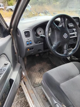 Nissan Navara undefined | Auto.bg — изображение 5 Nissan Navara undefined | Auto.bg — изображение 5