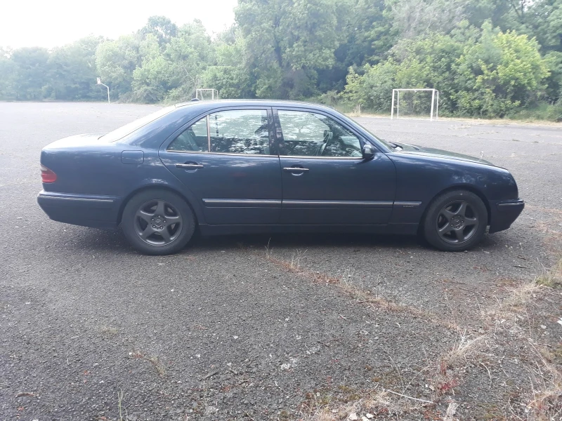 Mercedes-Benz E 270 - 3999 лв. / 2044.66 € - 42288420 1 | Car24.bg Mercedes-Benz E 270 - 3999 лв. / 2044.66 € - 42288420 1