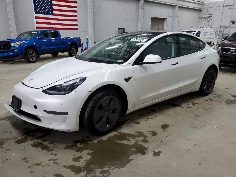 Tesla Model 3 undefined | Auto.bg — изображение 1 Tesla Model 3 undefined | Auto.bg — изображение 1