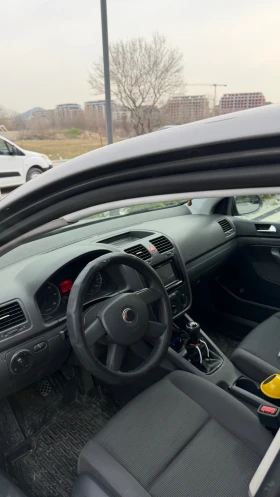 VW Golf V 1.9 TDI - 2700 € / 5280.74 лв. - 90870837 7 | Car24.bg VW Golf V 1.9 TDI - 2700 € / 5280.74 лв. - 90870837 7