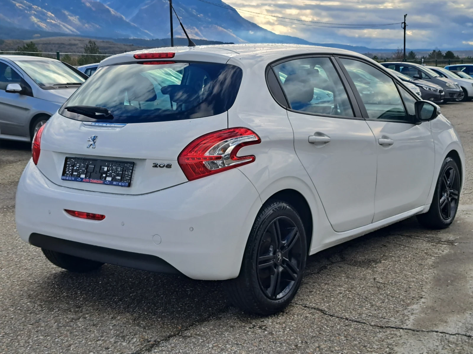 Peugeot 208 1, 4i + gaz - изображение 5 | Auto.bg Peugeot 208 1, 4i + gaz - изображение 5