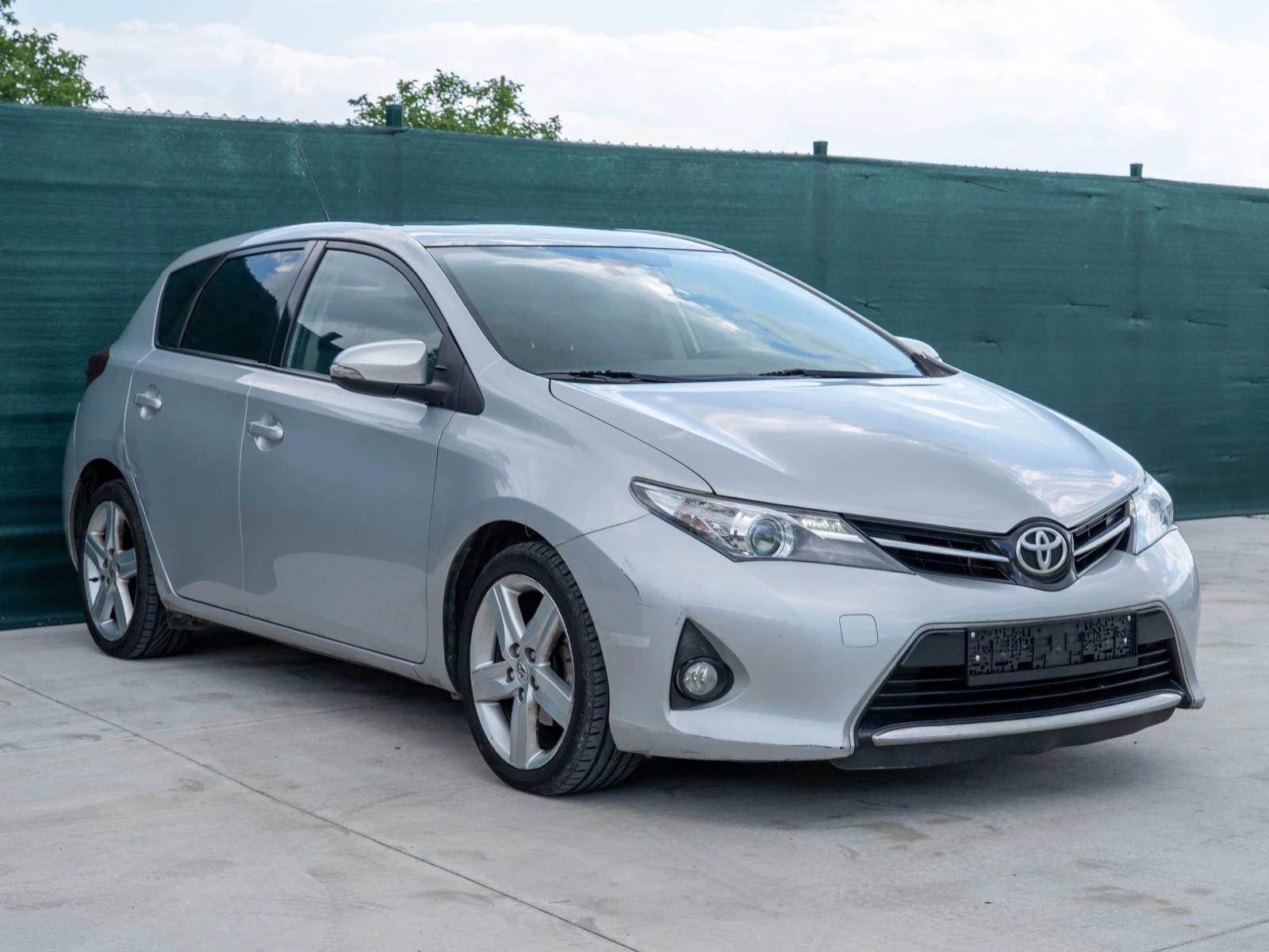 Toyota Auris Panorama | Auto.bg — изображение 1 Toyota Auris Panorama | Auto.bg — изображение 1