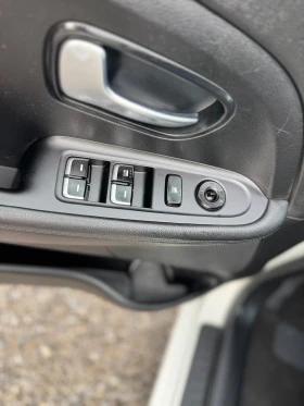 Kia Carens Facelift TOP TOP TOP - 6900 € / 13495.23 лв. - 73735322 12 | Car24.bg Kia Carens Facelift TOP TOP TOP - 6900 € / 13495.23 лв. - 73735322 12