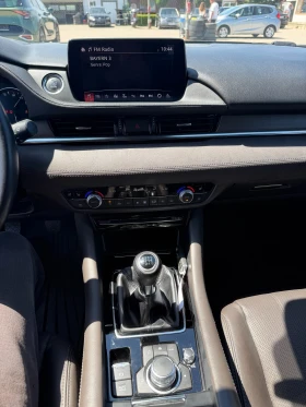 Mazda 6 2.2d NAVI/KOJA/KAMERA EURO 6 - 9500 € / 18580.38 лв. - 57093590 14 | Car24.bg Mazda 6 2.2d NAVI/KOJA/KAMERA EURO 6 - 9500 € / 18580.38 лв. - 57093590 14