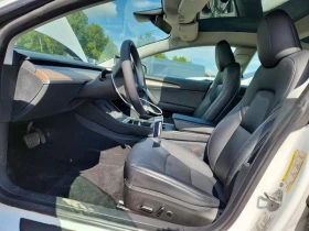 Tesla Model 3 undefined | Auto.bg — изображение 8 Tesla Model 3 undefined | Auto.bg — изображение 8