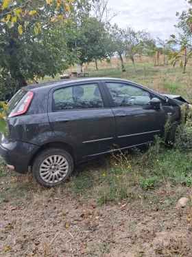 Fiat Punto undefined | Auto.bg — изображение 5 Fiat Punto undefined | Auto.bg — изображение 5