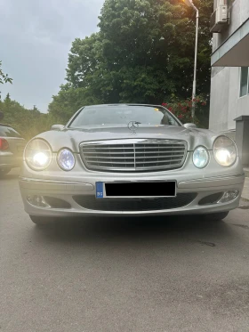 Снимка Mercedes-Benz E 270