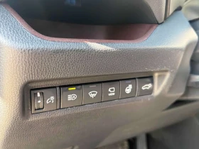 Toyota Rav4 * AWD Hybrid Limited* АВТОКРЕДИТ БЕЗ ПЪРВОНАЧАЛНА | Auto.bg — изображение 15 Toyota Rav4 * AWD Hybrid Limited* АВТОКРЕДИТ БЕЗ ПЪРВОНАЧАЛНА | Auto.bg — изображение 15
