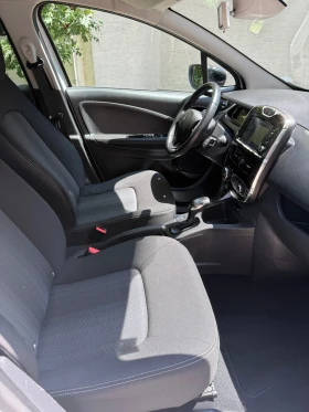 Renault Zoe Zoe 41 kw термо помпа - 8400 € / 16428.97 лв. - 93020480 6 | Car24.bg Renault Zoe Zoe 41 kw термо помпа - 8400 € / 16428.97 лв. - 93020480 6