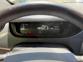 Renault Zoe Zoe 41 kw термо помпа - 8400 € / 16428.97 лв. - 93020480 14 | Car24.bg Renault Zoe Zoe 41 kw термо помпа - 8400 € / 16428.97 лв. - 93020480 14