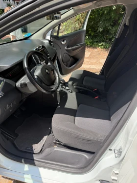 Renault Zoe Zoe 41 kw термо помпа - 8400 € / 16428.97 лв. - 93020480 17 | Car24.bg Renault Zoe Zoe 41 kw термо помпа - 8400 € / 16428.97 лв. - 93020480 17