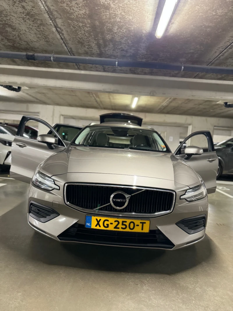 Volvo V60 2.0 D4 Momentum 190кс - 33500 лв. / 17128.28 € - 44651648 1 | Car24.bg Volvo V60 2.0 D4 Momentum 190кс - 33500 лв. / 17128.28 € - 44651648 1