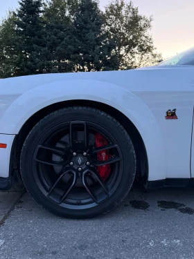 Dodge Challenger WIDEBODY R/T SCAT PACK 6.4 HEMI - 50900 € - 53073501 7 | Car24.bg Dodge Challenger WIDEBODY R/T SCAT PACK 6.4 HEMI - 50900 € - 53073501 7