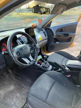 Kia Ceed undefined | Auto.bg — изображение 5 Kia Ceed undefined | Auto.bg — изображение 5