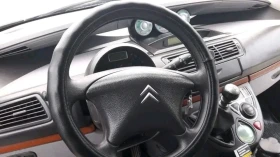 Citroen C8 2.0HDI - 2500 € / 4889.57 лв. - 92976288 4 | Car24.bg Citroen C8 2.0HDI - 2500 € / 4889.57 лв. - 92976288 4