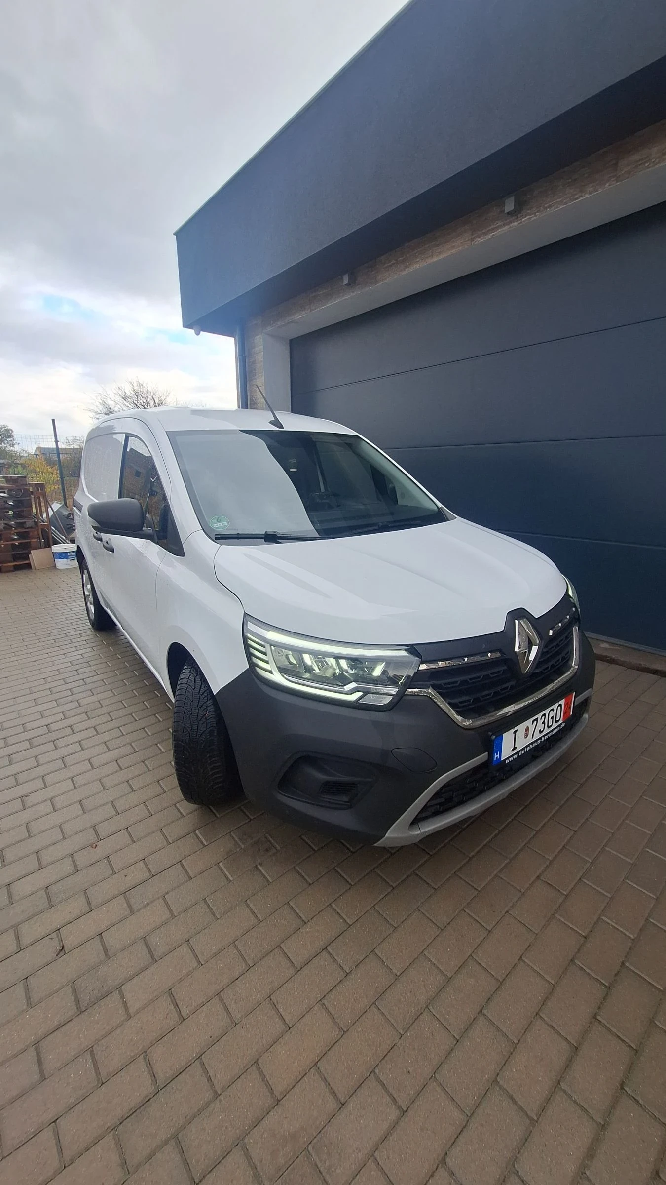 Renault Kangoo 1, 5dci 116ps - изображение 7 | Auto.bg Renault Kangoo 1, 5dci 116ps - изображение 7