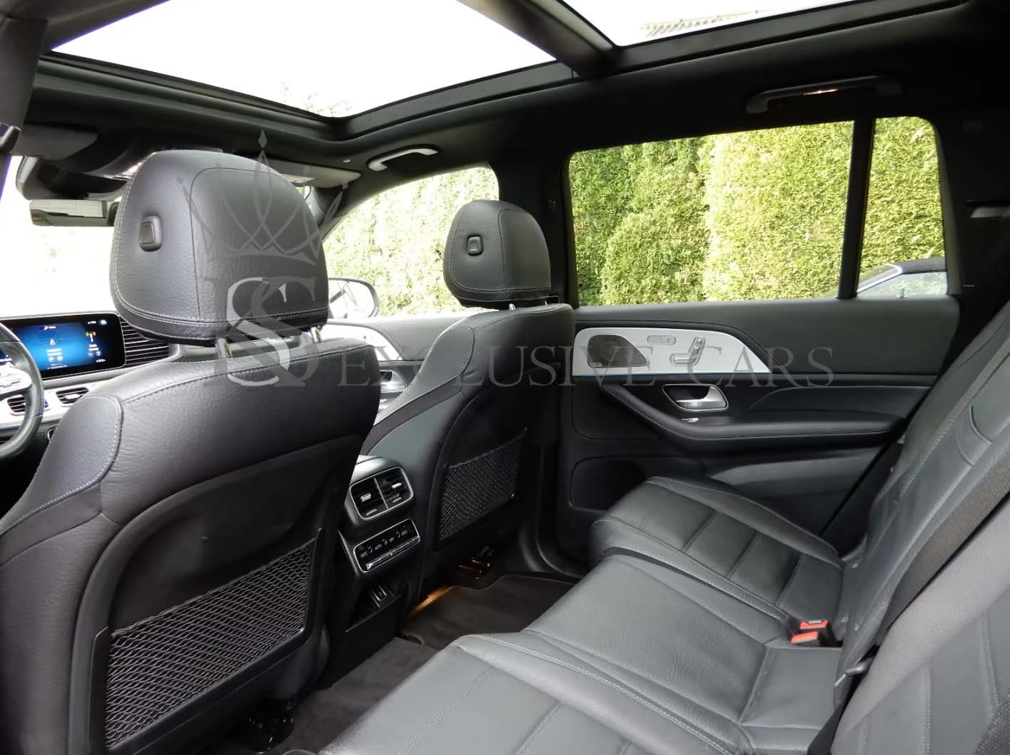 Mercedes-Benz GLS 400 D* AMG* BURMESTER* PANO* HUD* ВАКУУМ*  - изображение 8 | Auto.bg Mercedes-Benz GLS 400 D* AMG* BURMESTER* PANO* HUD* ВАКУУМ*  - изображение 8