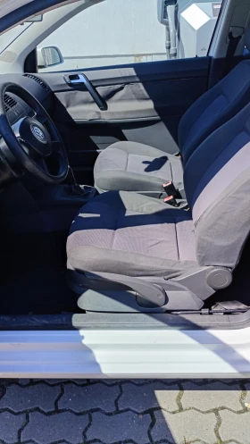 VW Polo - 1100 € / 2151.41 лв. - 61093937 7 | Car24.bg VW Polo - 1100 € / 2151.41 лв. - 61093937 7