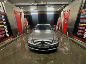 Mercedes-Benz 220