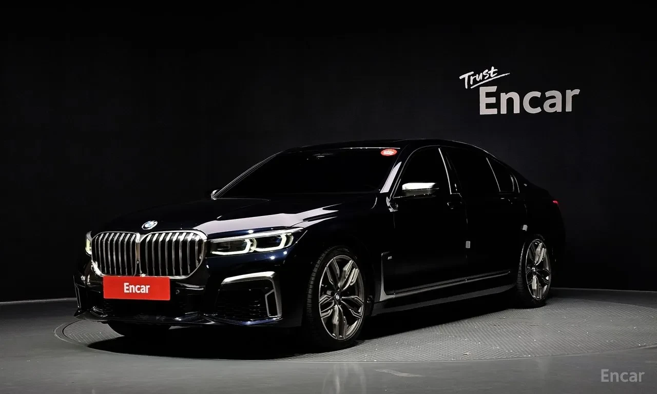 BMW 760 V12* M760LI* X-DRIVE* HUD* TV* МАСАЖ* ОБДУХ | Auto.bg — изображение 1 BMW 760 V12* M760LI* X-DRIVE* HUD* TV* МАСАЖ* ОБДУХ | Auto.bg — изображение 1