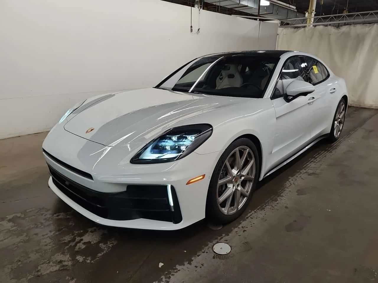 Porsche Panamera * ОБДУХВАНЕ * ПОДГРЕВ * | Auto.bg — изображение 1 Porsche Panamera * ОБДУХВАНЕ * ПОДГРЕВ * | Auto.bg — изображение 1