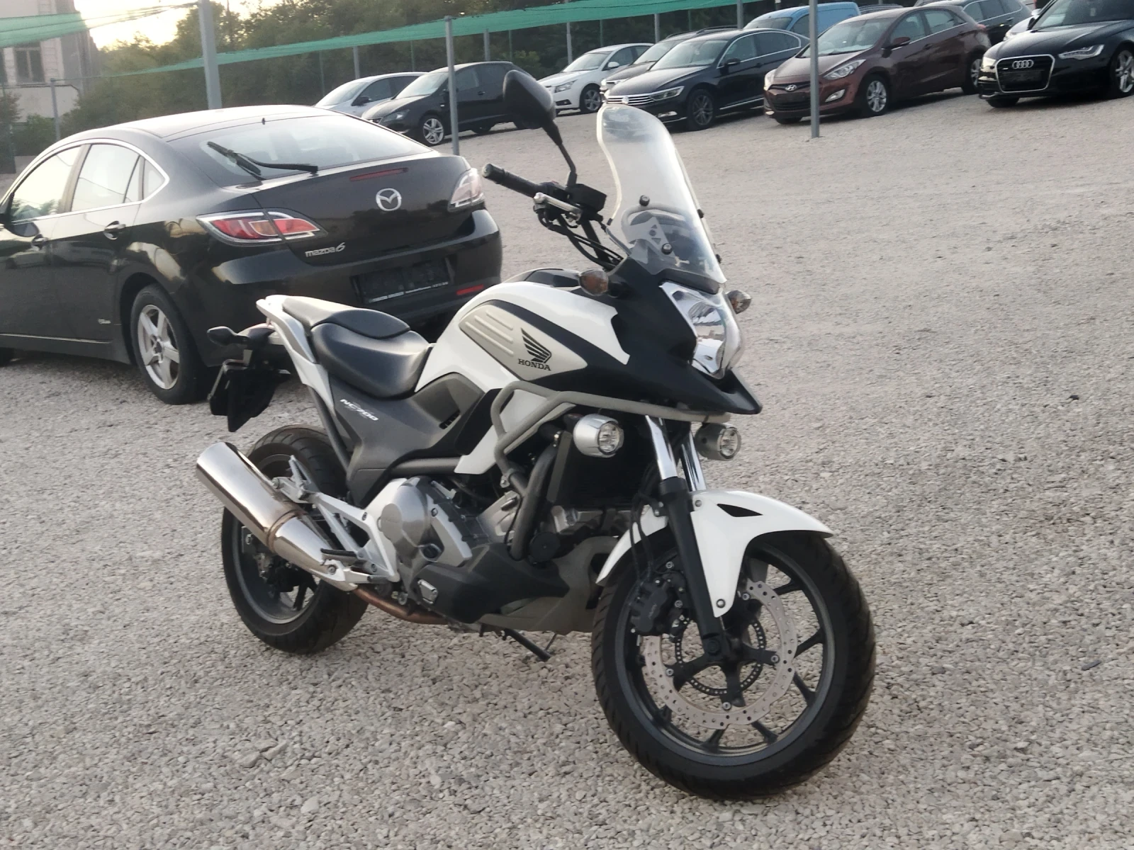 Honda Nc 700 / 13 000км - изображение 10 | Auto.bg Honda Nc 700 / 13 000км - изображение 10