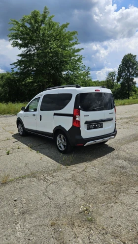 Dacia Dokker 1.6 SCe / Фабрична Газ - 11300 € / 22100.88 лв. - 31676374 6 | Car24.bg Dacia Dokker 1.6 SCe / Фабрична Газ - 11300 € / 22100.88 лв. - 31676374 6