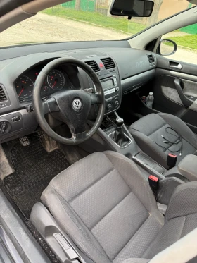 VW Golf - 2750 € / 5378.53 лв. - 89070046 13 | Car24.bg VW Golf - 2750 € / 5378.53 лв. - 89070046 13